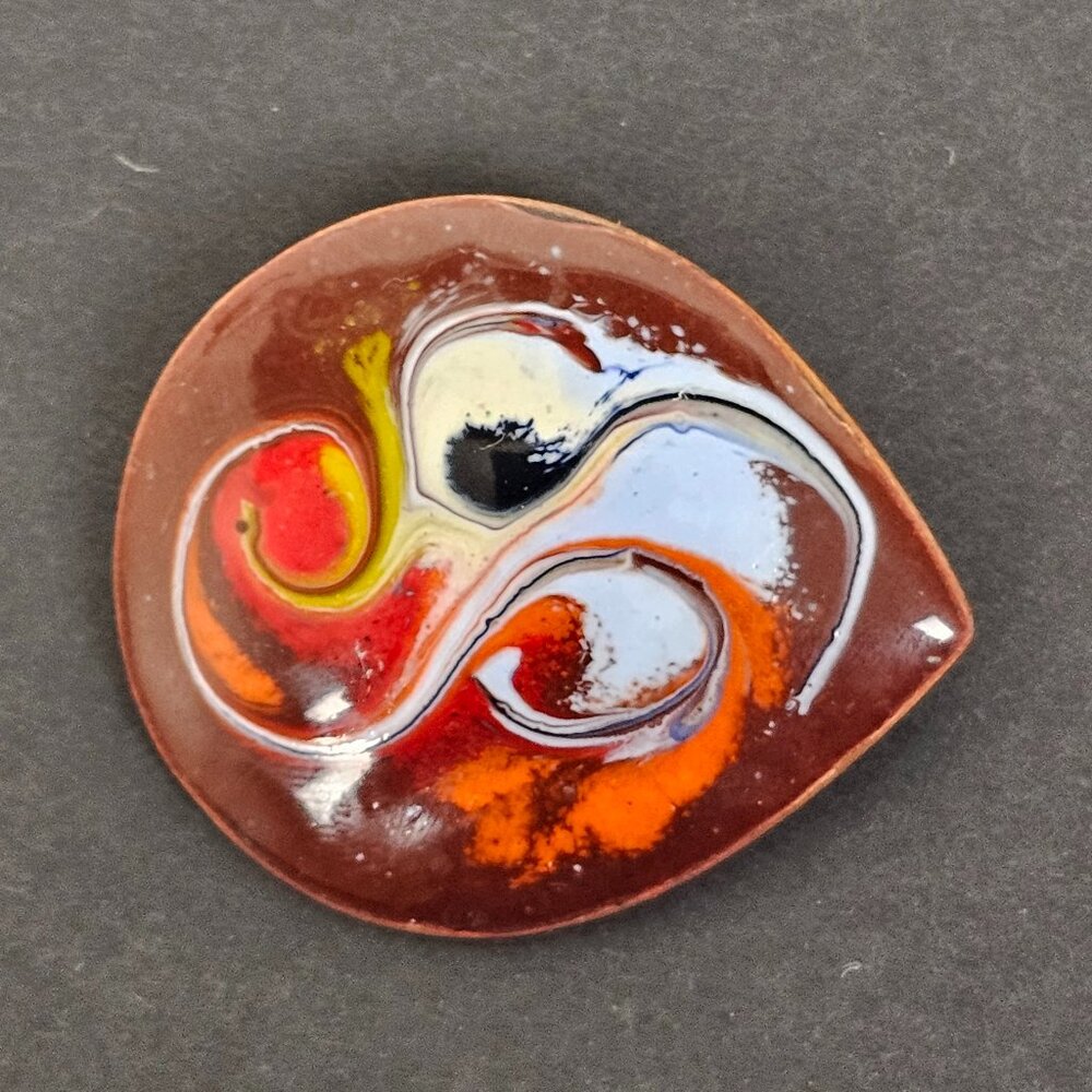 Vtg MEAB Ireland Irish Celtic Brooch Pin Copper Enamel Handcrafted Multicolor - Picture 6 of 6